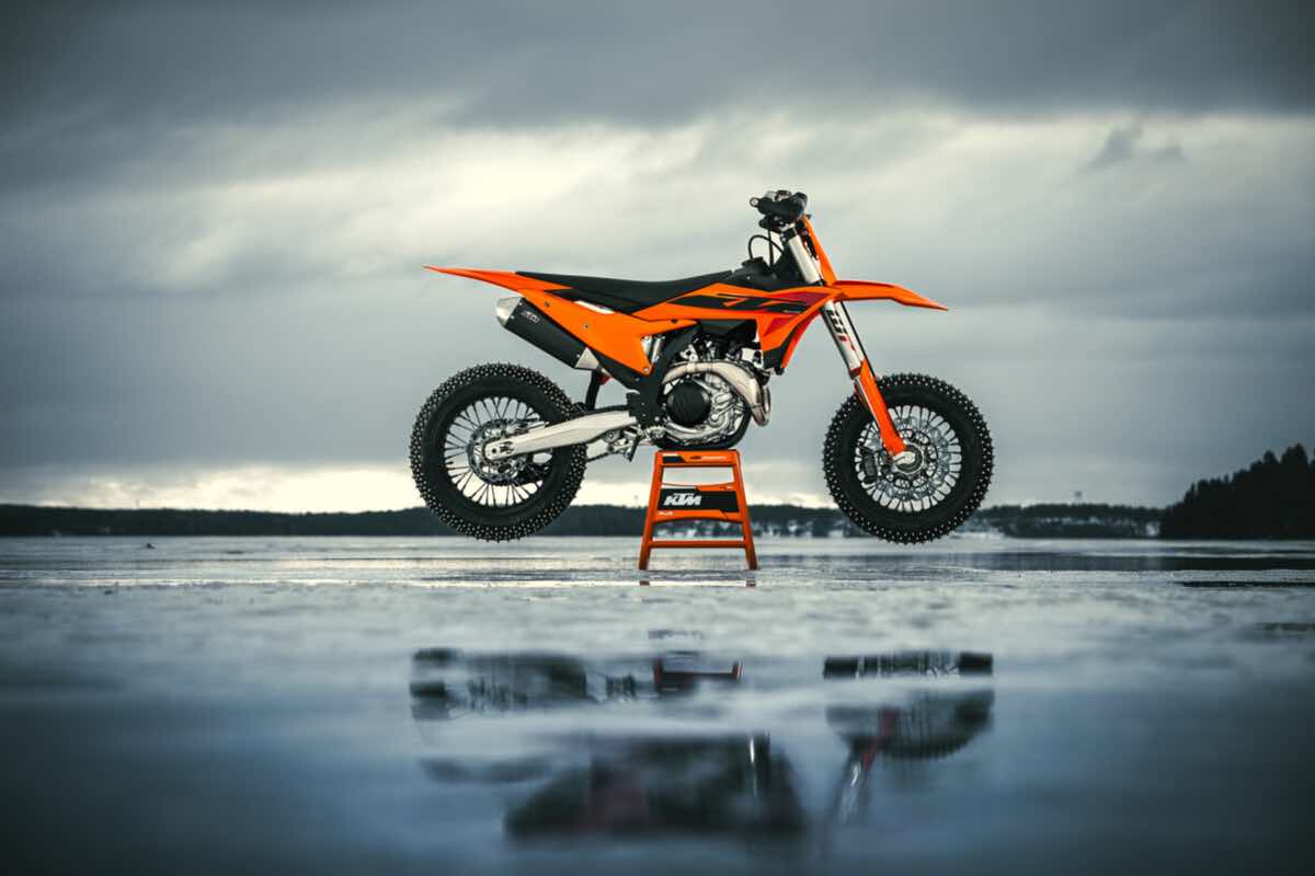 Per settembre 2024 la nuova KTM 450 SMR 2025