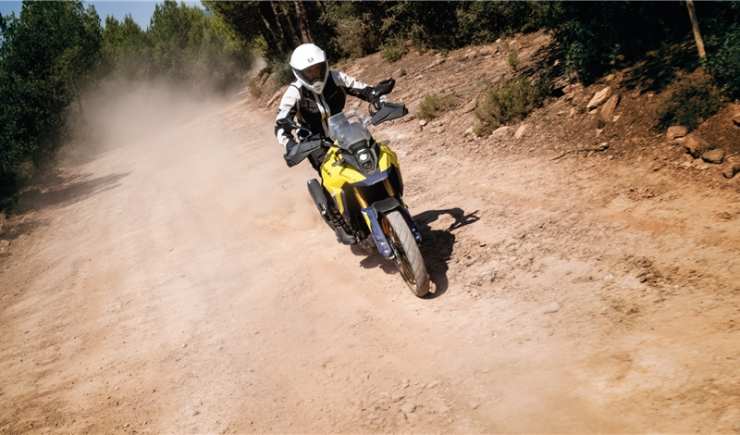 Suzuki V-Strom scatta il richiamo